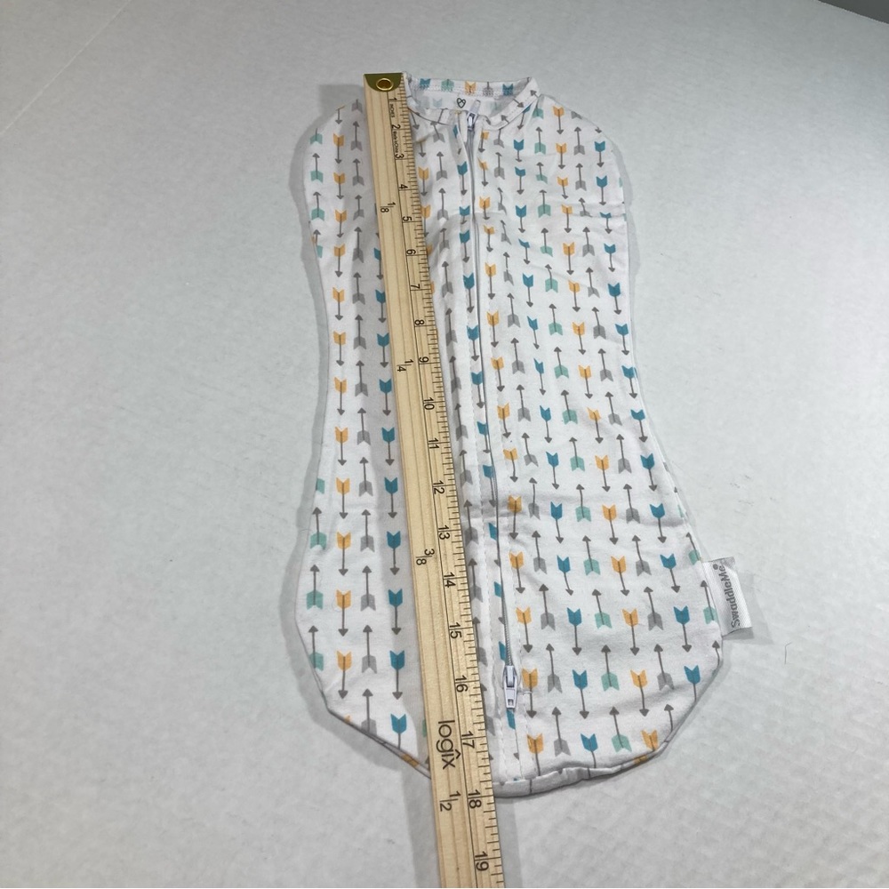 ✨ SwaddleMe Newborn Pod Sleeper – Cozy & Secure ✨ - Picture 8 of 9